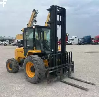 Montacargas diésel 2019  JCB 930 (2)