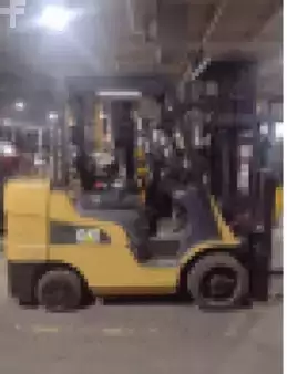 Montacargas GLP 2016  CAT Lift Trucks 2C6000 (2)