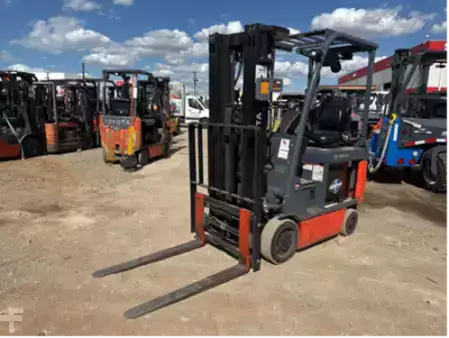4-Wheel Electric 2022  Toyota 8FBC15U (1)