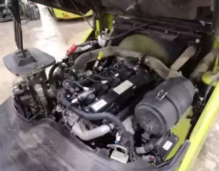 Propane Forklifts 2022  Clark S25CL (3)