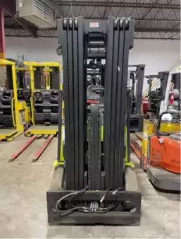 4-Wheel Electric 2019  Clark ECX32 (2)