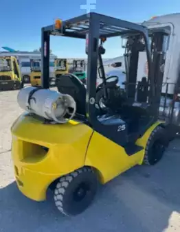 Montacargas diésel 2006  Komatsu FG25T (1)