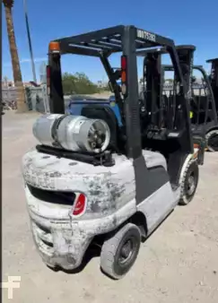 Diesel Forklifts 2011  Nissan MP1F2A25LV (2)