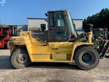 Montacargas diésel 2013  Hyundai 160D-7A (1)