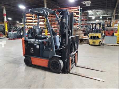 Montacargas Eléctrico (4 ruedas) 2018  Toyota 8FBCU25 (1)