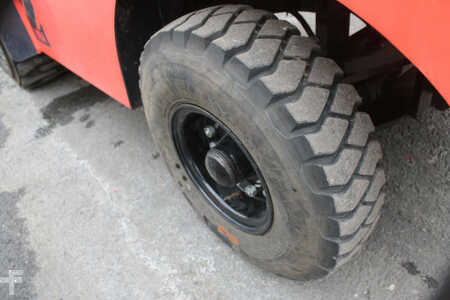 Rough Terrain Forklifts 2025  Tailift PFG25 (18)