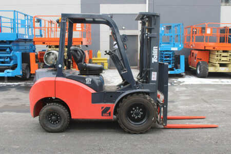 Rough Terrain Forklifts 2025  Tailift PFG25 (4)
