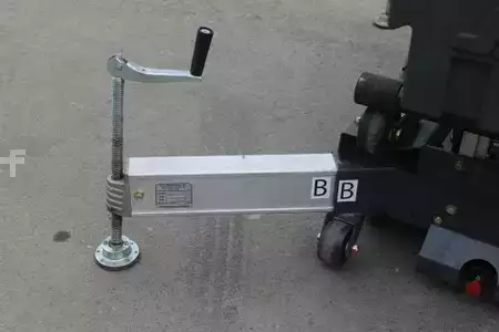 Other 2025  JLG 25AM-DC (15)