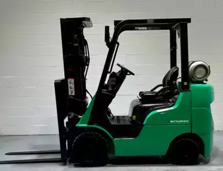 Propane Forklifts 2021  Mitsubishi FGC25N (1)
