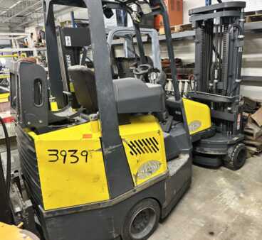 Propane Forklifts 2014  Aisle Master 44S (3)