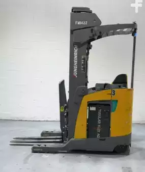 Montacargas Eléctrico (4 ruedas) 2021  Jungheinrich ETR340 (1)