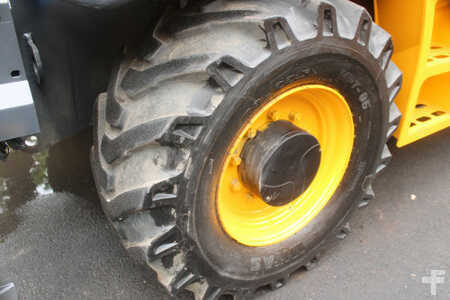 Manipulador Telescópico fijo 2018  Dieci 40.25 Pegasus (17)