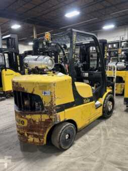 Propane Forklifts 2013  Yale GLC155VX (3)