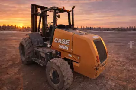 Montacargas diésel 2019  Case 588H (1)