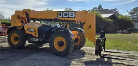Manipulador Telescópico fijo 2017  JCB 507-42 (2)