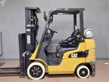 Montacargas GLP 2019  CAT Lift Trucks 2C5000 (3)