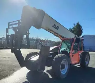 Telehandler Fixed 2018  JLG 1055 (1)