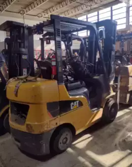 Montacargas GLP 2016  CAT Lift Trucks 2C6000 (1)