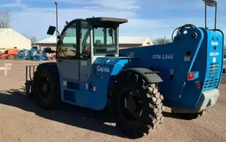 Telehandler Fixed 2015  Genie GTH1544 (1)
