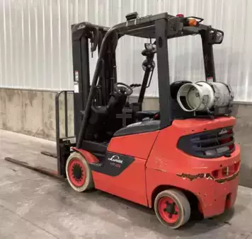 Propane Forklifts 2019  Linde HT25CT (1)