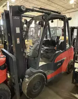 Montacargas GLP 2021  Linde H25T (1)