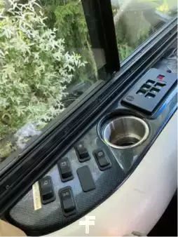 Other 2005  Fleetwood Expedition 34M (25)