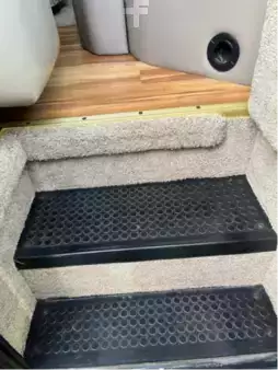 Other 2005  Fleetwood Expedition 34M (29)