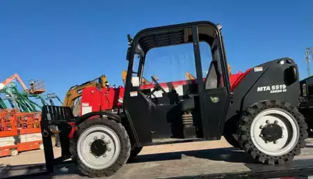 Manipulador Telescópico fijo 2025  Manitou MTA5519 (1)