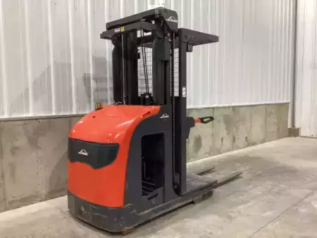 Montacargas Eléctrico (4 ruedas) 2021  Linde V15 (2)