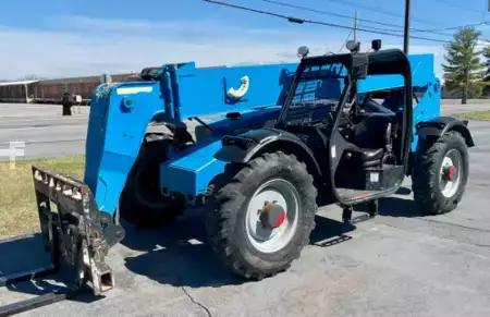 Telehandler Fixed  Genie GTH-844 (1)