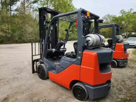 Propane Forklifts 2018  Toyota 8FGCU30 (2)