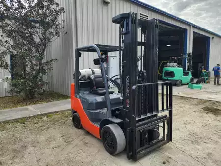 Propane Forklifts 2018  Toyota 8FGCU30 (4)