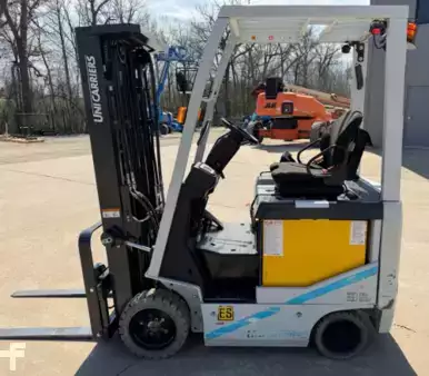 Diesel Forklifts 2022  Unicarriers BXC35N (1)