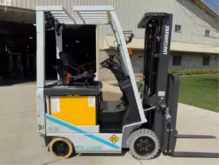 Diesel Forklifts 2022  Unicarriers BXC35N (2)