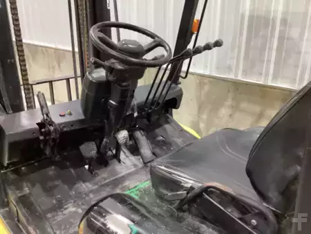 Diesel Forklifts 2008  Komatsu FG70-8 (2)