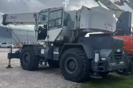 Misceláneos 2013  Terex RT230 (1)