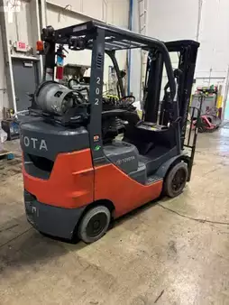 Propane Forklifts 2020  Toyota 8FGCU25 (2)