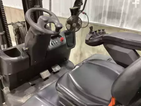 4-Wheel Electric 2019  Linde E25C (3)