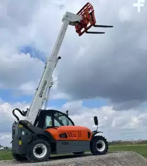 Telehandler Fixed 2023  Snorkel SR5719 (1)
