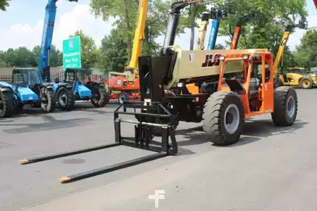 Manipulador Telescópico fijo  JLG G15-44A (1)