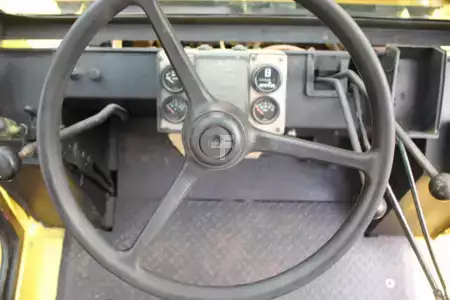Chariots élévateurs diesel  Hyster H155XL (5)