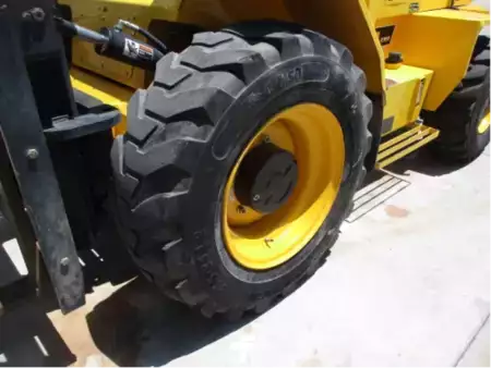 Chariots élévateurs tout terrain 2020  Sellick S60J4E-2 (4)