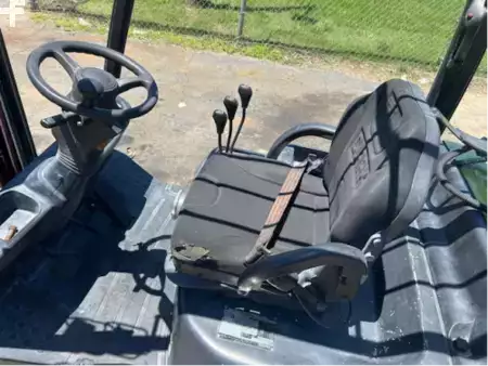 Chariots élévateurs GPL  Clark S25CL (2)