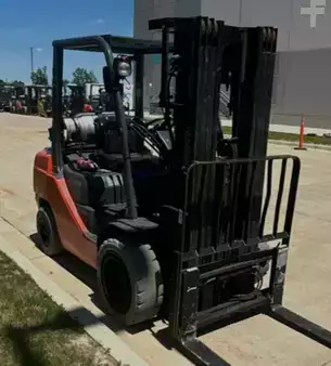 Propane Forklifts 2017  Toyota 8FGU30 (5)