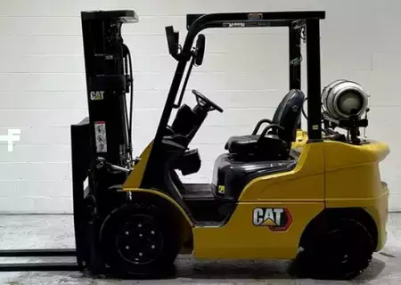 Propane Forklifts 2022  CAT Lift Trucks GP25N (1)