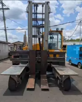 Sideloaders 2012  Combilift C12000XL (1)