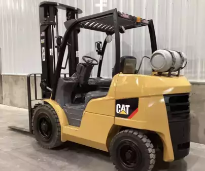 Propane Forklifts 2011  CAT Lift Trucks P8000 (3)
