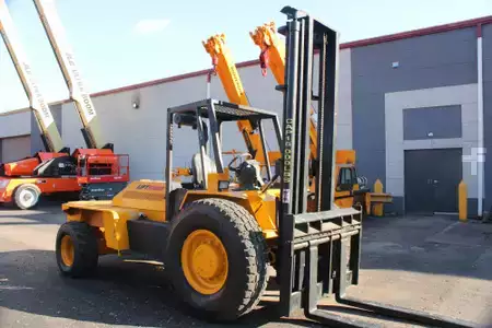 Montacargas diésel  Lift King LK16M22 (16)