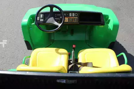 Misceláneos 2007  John Deere Gator 6X4 (8)