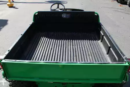 Misceláneos 2007  John Deere Gator 6X4 (9)